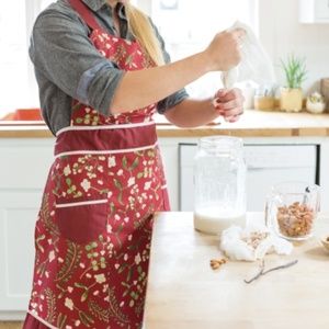 Now Designs Chef's MISTLETOE Apron NWT